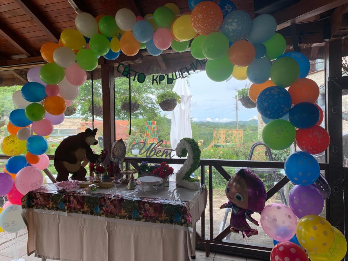 Daskalov Bungalows Chervena Lokva ภายนอก รูปภาพ