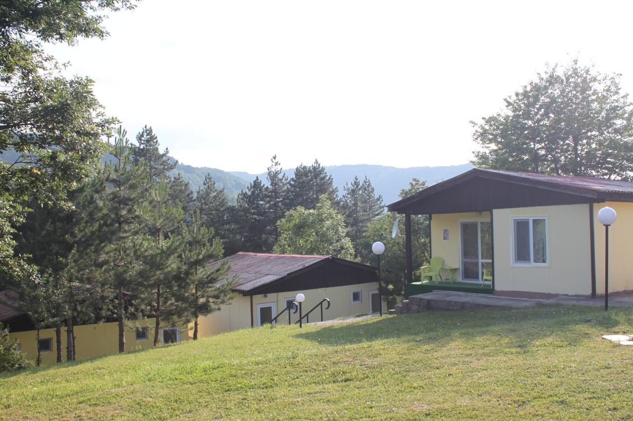 Daskalov Bungalows Chervena Lokva ภายนอก รูปภาพ