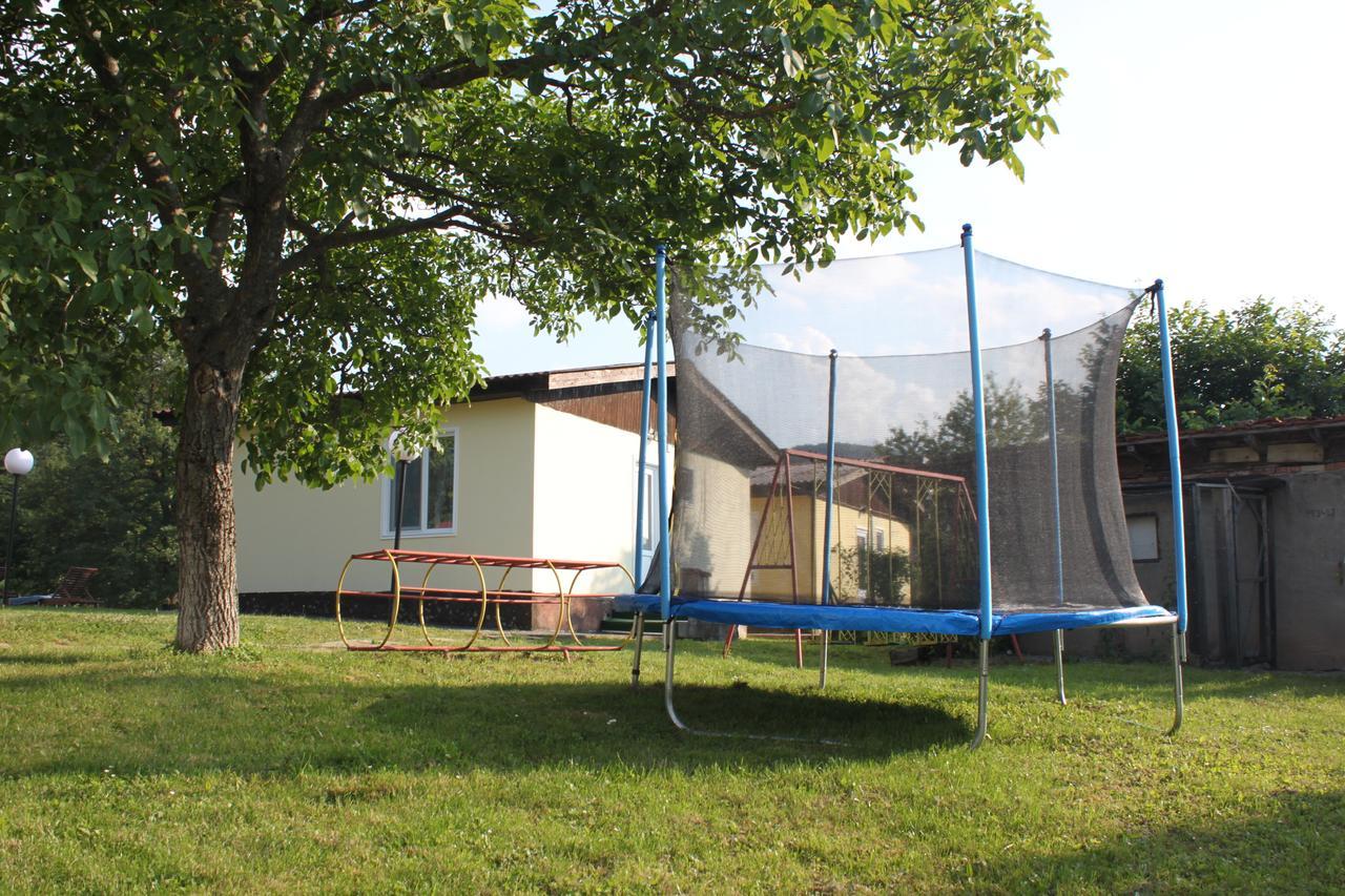 Daskalov Bungalows Chervena Lokva ภายนอก รูปภาพ