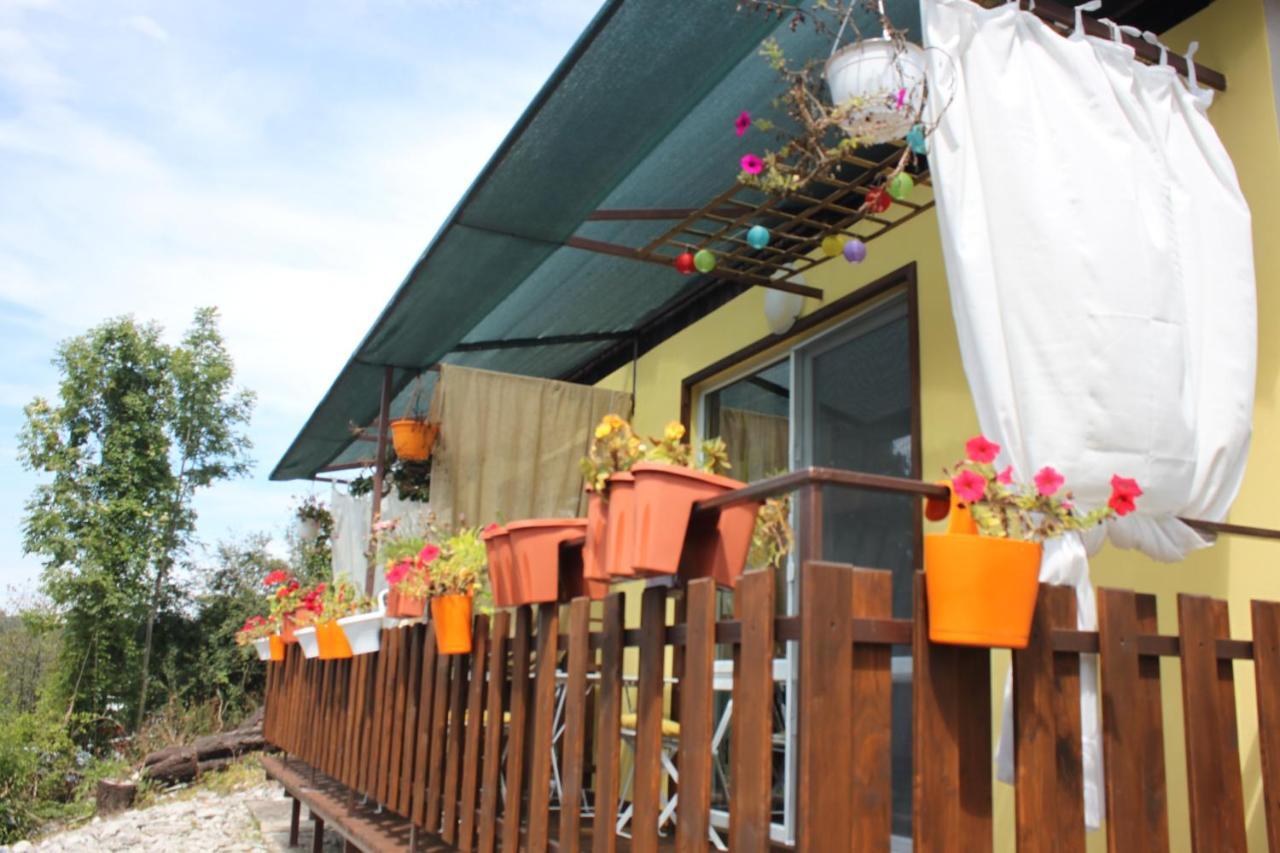 Daskalov Bungalows Chervena Lokva ภายนอก รูปภาพ
