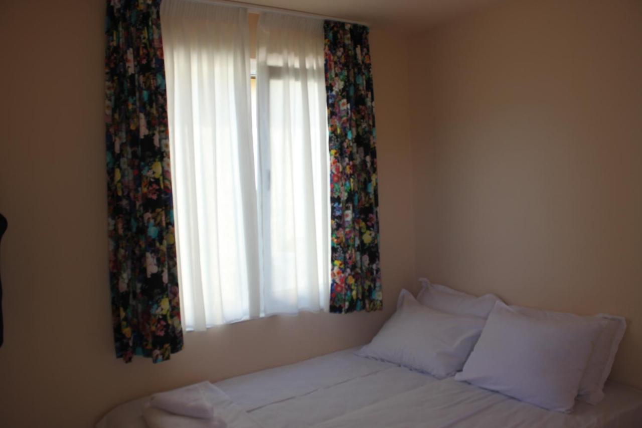 Daskalov Bungalows Chervena Lokva ภายนอก รูปภาพ