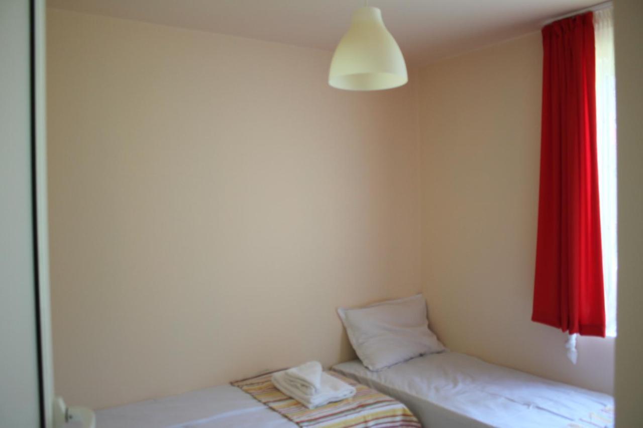 Daskalov Bungalows Chervena Lokva ภายนอก รูปภาพ